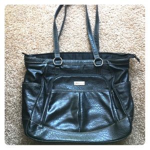 Vegan shoulder bag with removable laptop case