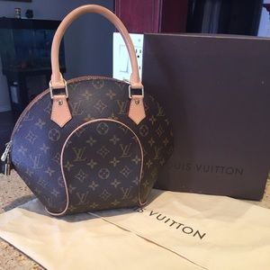 Louis Vuitton Handbag