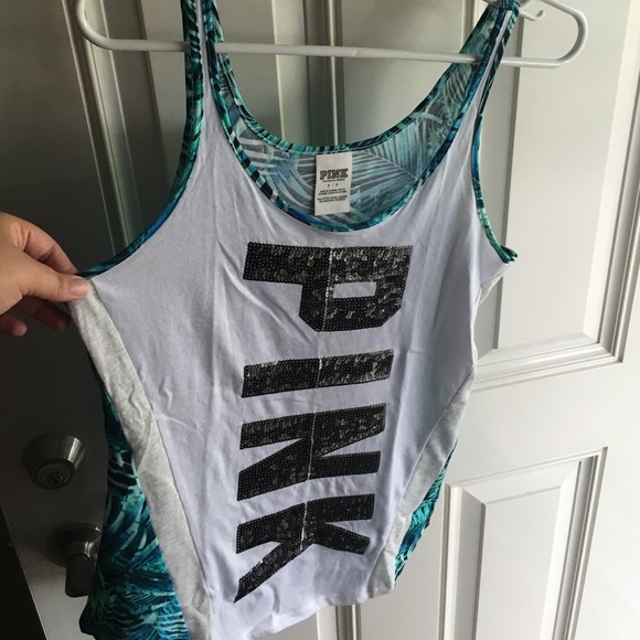 Victoria Secret Tank ‼️SOLD OUT online