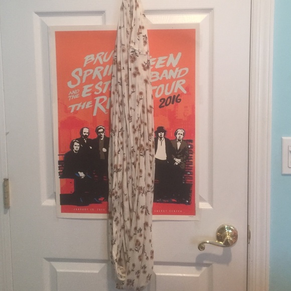 Scarf