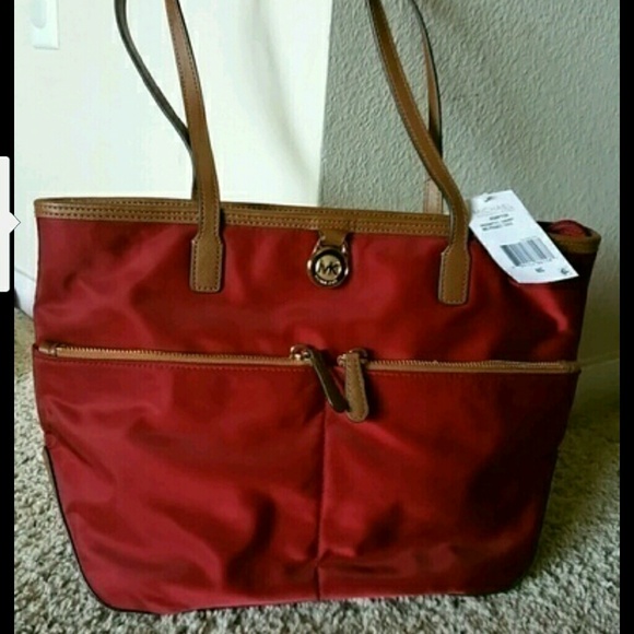 SOLD! Authentic Brandnew Michael Kors bag