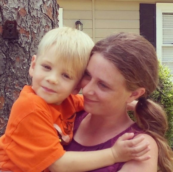 Meet your Posher, Molly - Picture 2 of 2