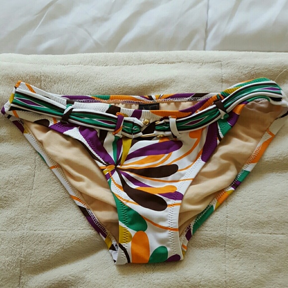 Fabulous BCBG bikini bottoms with gold hardware.