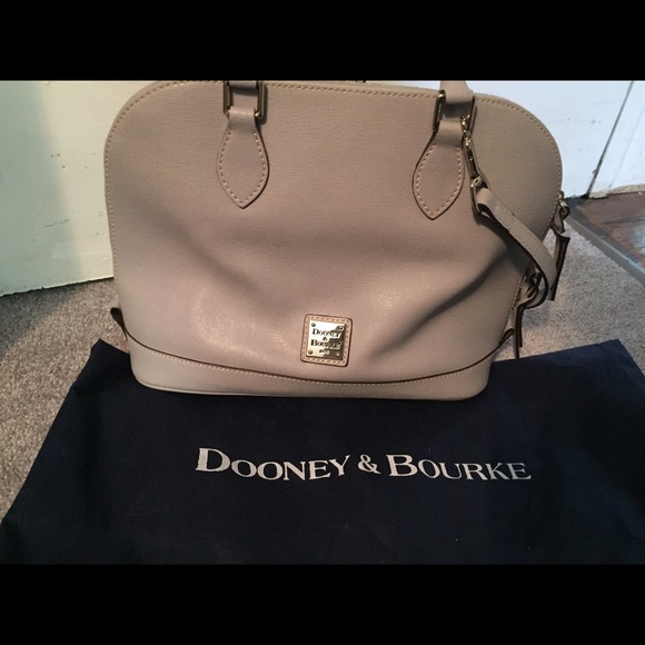 SOLD!! Dooney & Bourke Satchel! LOWERED PRICE - Picture 2 of 4
