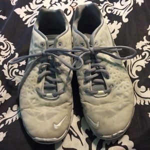 White Nike Free TR fit 3