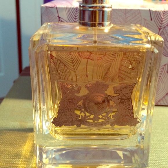 Juicy couture perfume