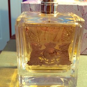 Juicy couture perfume