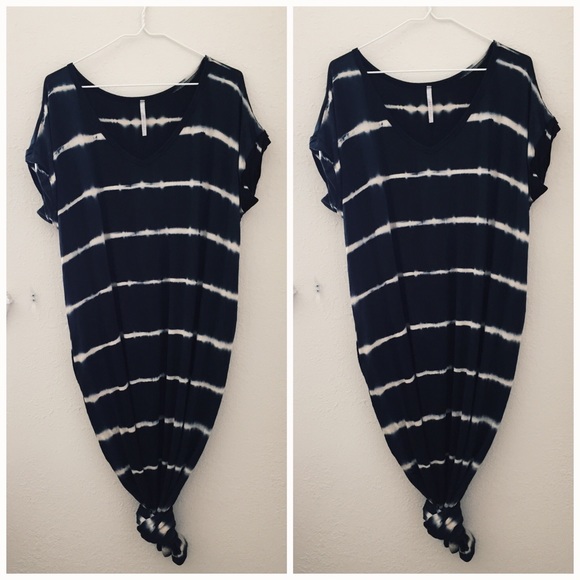 LAST ONE • Desert Horizons Pocketed Maxi Dress - Picture 2 of 2