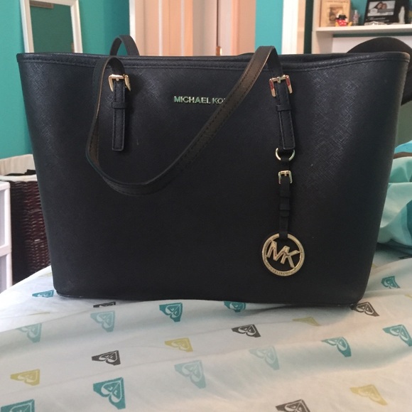 Authentic Michael Kors Handbag