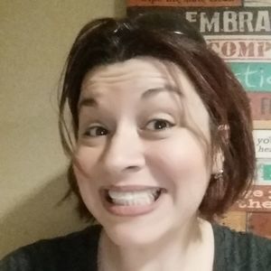 Meet your Posher, Antonia