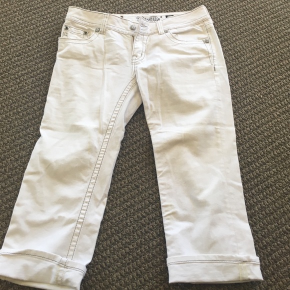 Miss Me White Denim Capris