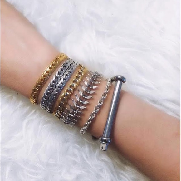 New✨stacking bracelets- set of 3