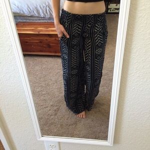Lose comfy fitting pants