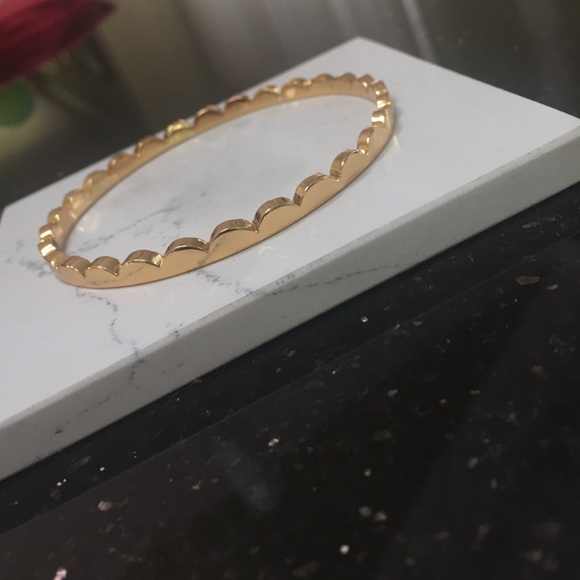 NWOT Kate Spade Scalloped Bangle