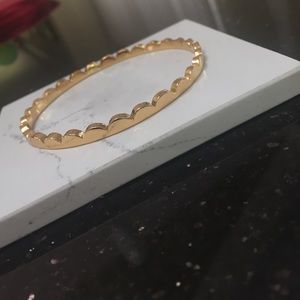 NWOT Kate Spade Scalloped Bangle
