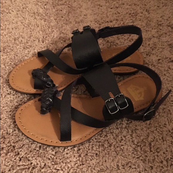 Black gladiator sandals