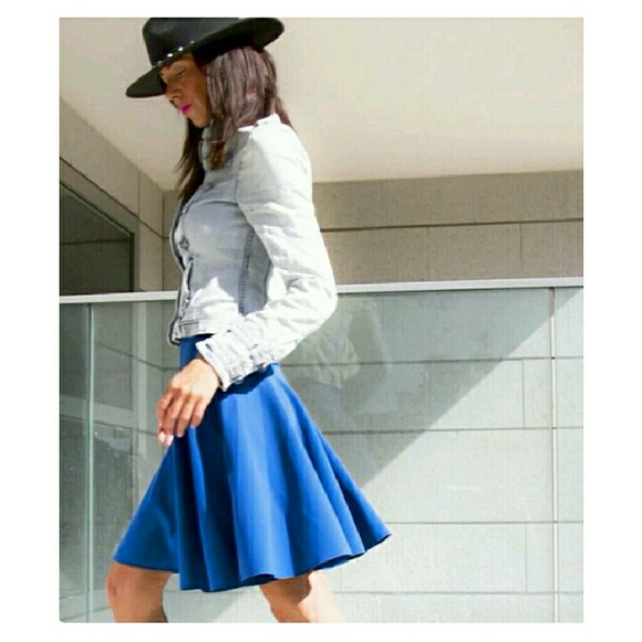 H&M Blue Circle Skirt
