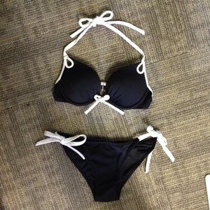 Victoria's Secret Gorgeous Push-up bikini