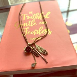 multilayer necklace - feathers,rose and rhinestone