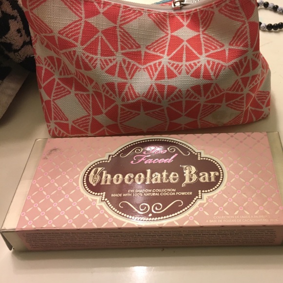 Too Faced Chocolate bar Eye shadow collection