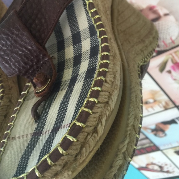 Burberry wedges - Picture 4 of 4