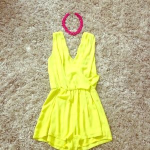 BRAND NEW 🚨 Romper