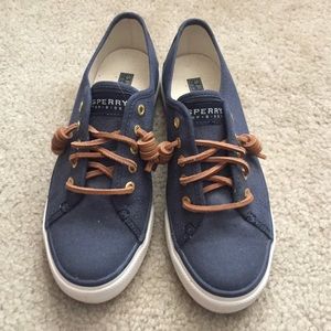 sperrys !