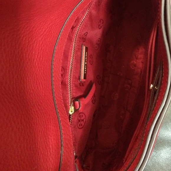 Robinson pebbled leather  messenger - Picture 2 of 6