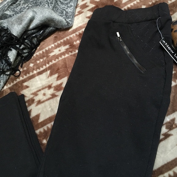 STYLISH & Versatile Zipper Leggings NWT💋 - Picture 2 of 4
