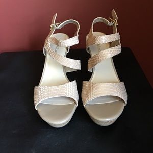 Kelly&Katie 3 1/2 inch wedges