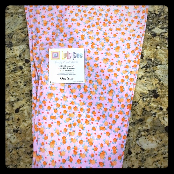 OS NEW LULAROE CUTE PRINT LEGGINGS