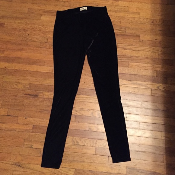 Hollister velvet leggings