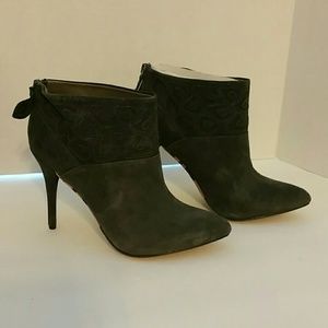 New Rebecca Taylor  booties size 6 1/2