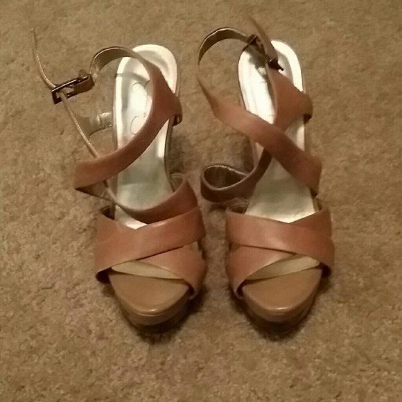 Jessica Simpson leopard heels
