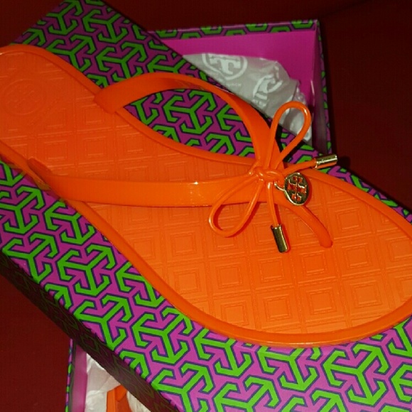 Tory burch Thong Sandals -Reg price $95
