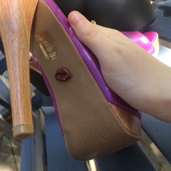 Purple heels - Picture 3 of 4