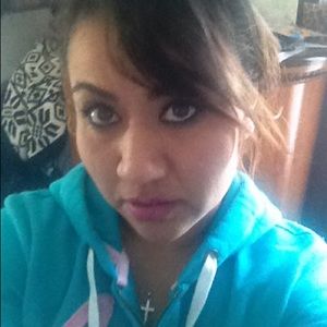 Meet your Posher, Marisol