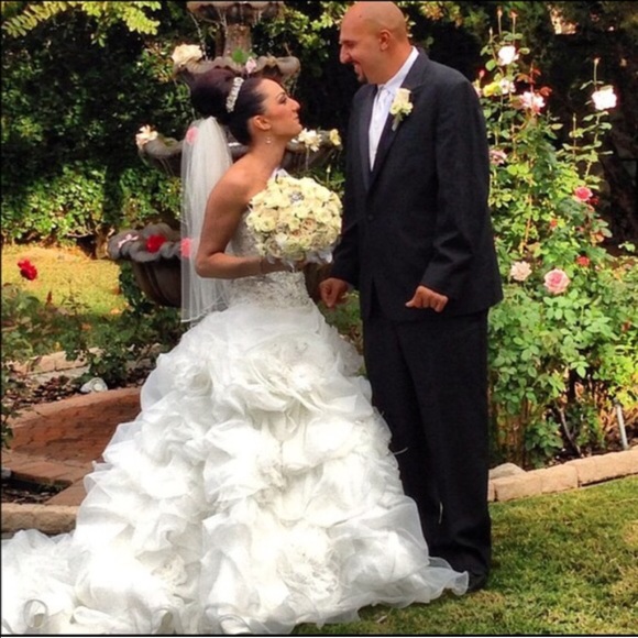 Allure Couture Bridal Gown - Picture 2 of 4