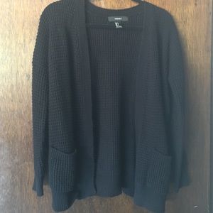 Slouchy waffle knit sweater with pockets!