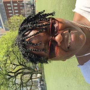 Meet your Posher, Octavia