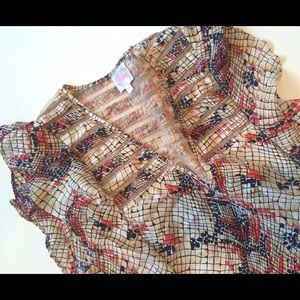 Silk Parker blouse with ruffles and amazing back