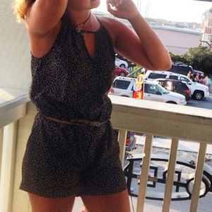 Flower print high neck romper