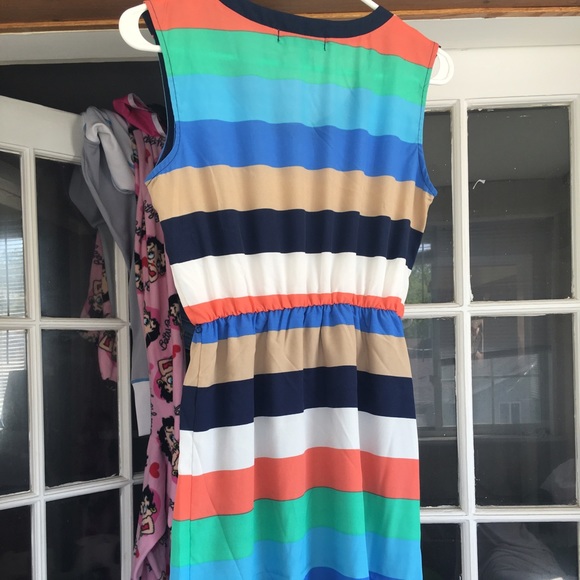 Striped summer dress - Picture 2 of 2