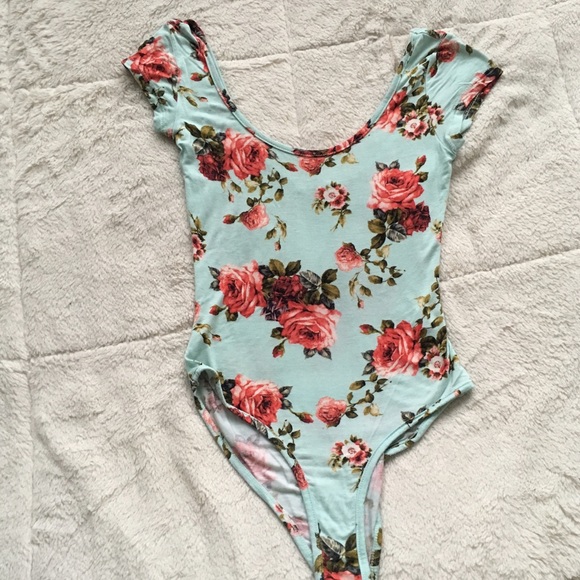 Tres Bien Mint Bodysuit