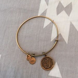 "D" initial Alex and Ani bangle