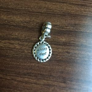 Genuine Pandora "Loving Aunt" charm