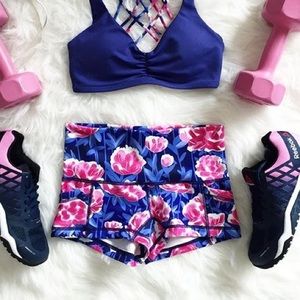 Pop Flex Shorts - Pop Flex Floral Workout Shorts (w/ Pockets!) Pop Flex Shorts - Pop Flex Floral Workout Shorts (w/ Pockets!)