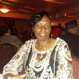 Meet your Posher, Carla