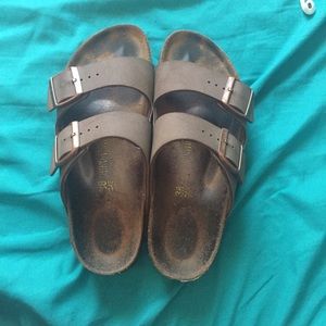 ✨SOLD ON MERC✨ Arizona Birkenstocks