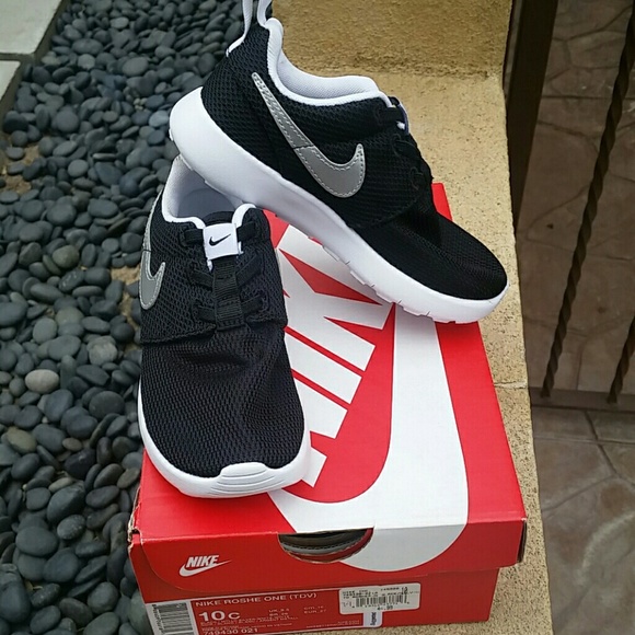 Toddler boys nike shoes